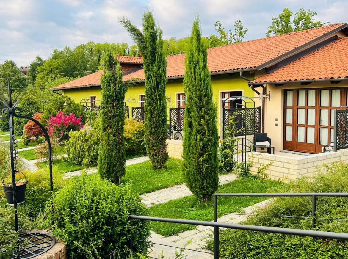 אלבה Agriturismo Da Mamma מראה חיצוני תמונה