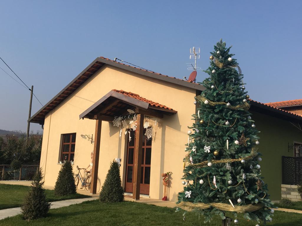 אלבה Agriturismo Da Mamma מראה חיצוני תמונה