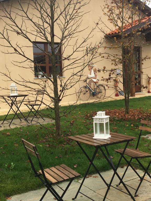 אלבה Agriturismo Da Mamma מראה חיצוני תמונה