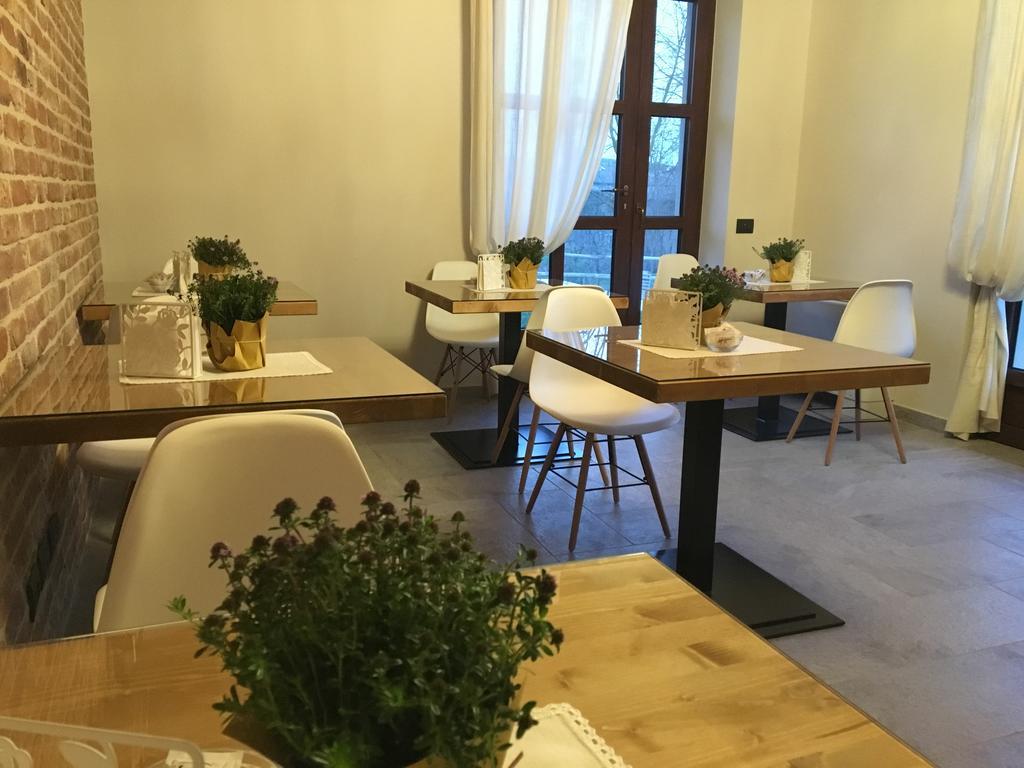 אלבה Agriturismo Da Mamma מראה חיצוני תמונה