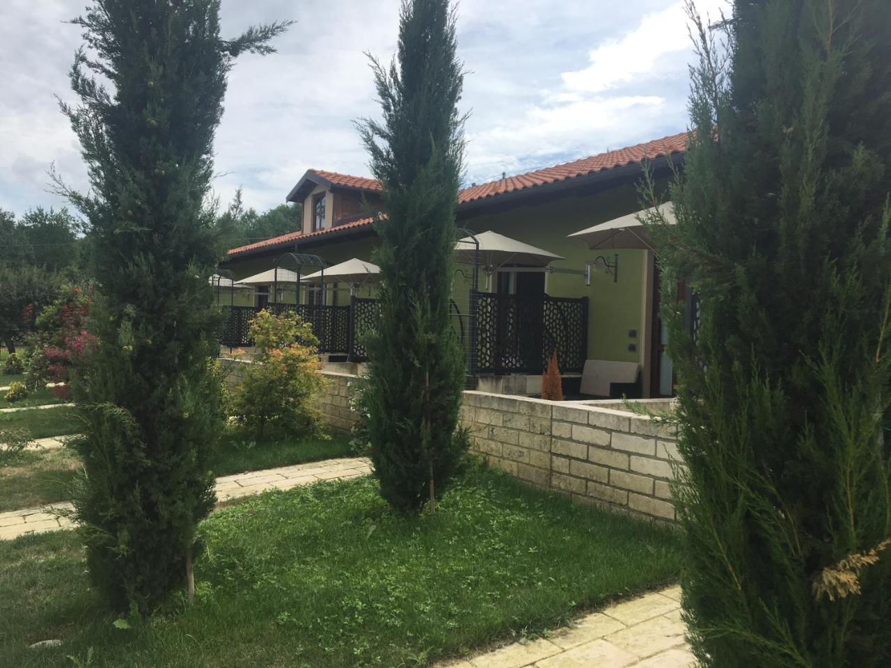 אלבה Agriturismo Da Mamma מראה חיצוני תמונה